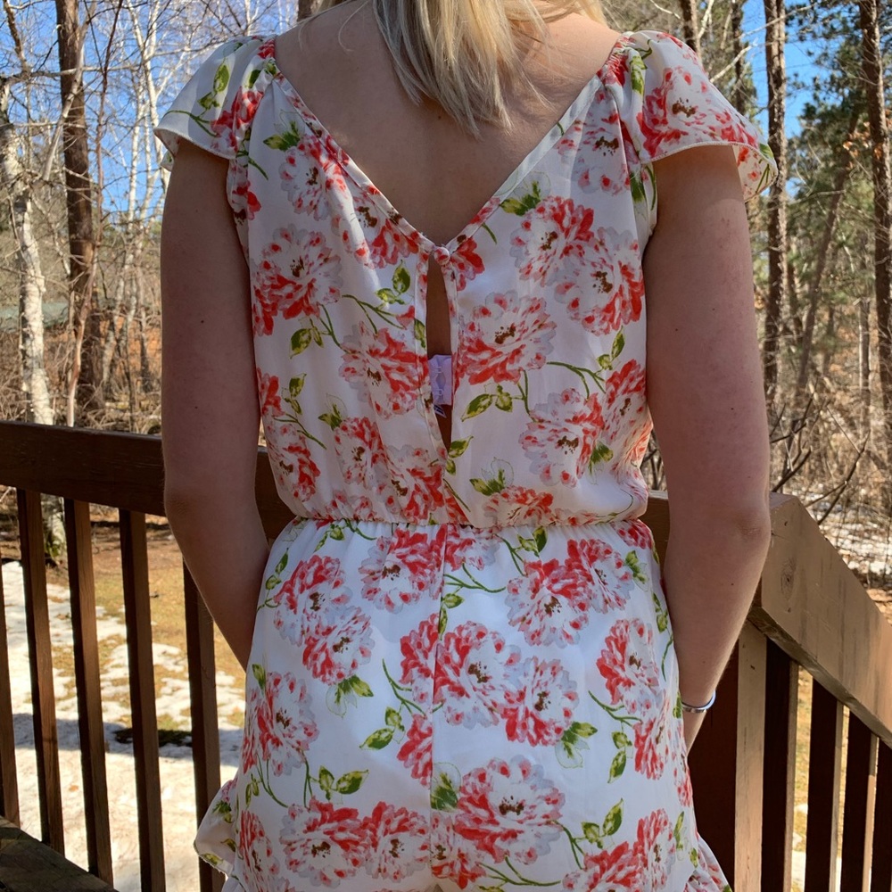 Floral Romper - Picture 3 of 3